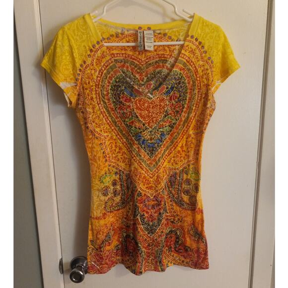 Miken Yellow Hippie Heart Longline Tee V Neck Dopamine Boho Festival Medium - Picture 2 of 10